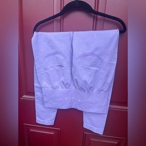 NVGTN contour leggings